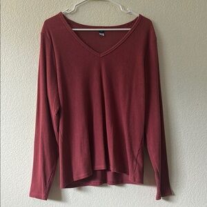 Old Navy relaxed v-neck long sleeve